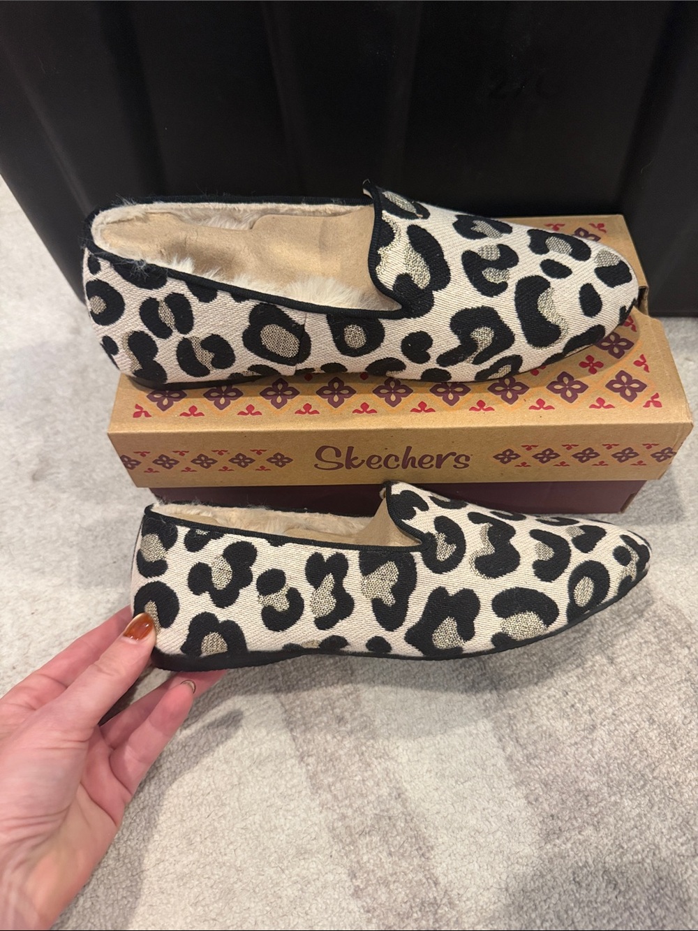 Skechers Women's Black and Cream Leopard-Print Faux-Fur Slip-Ons - Picture 4 of 4